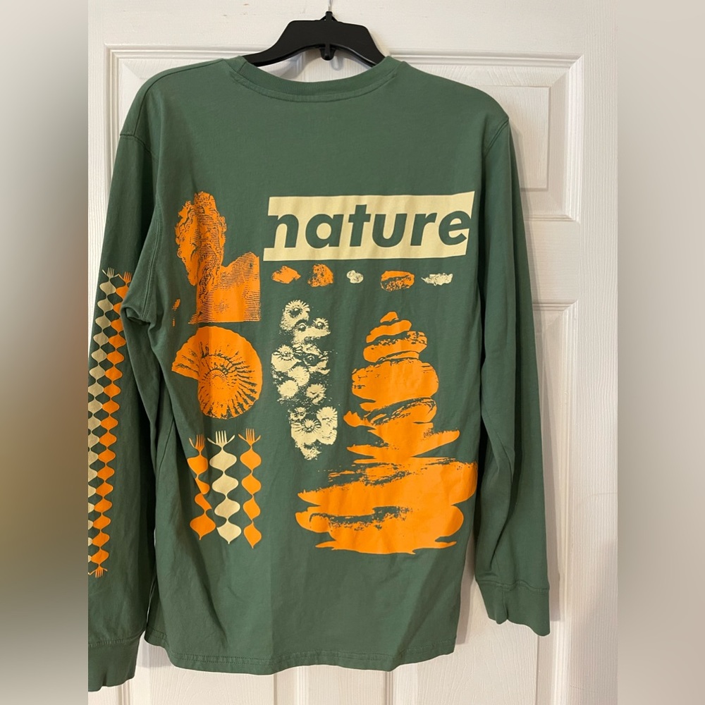 Arizona Jean Company Green and Orange Long Sleeve Tee
